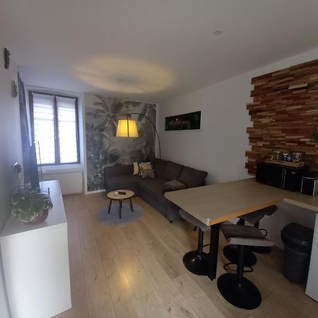 Maison De Ville بوغينايس المظهر الخارجي الصورة