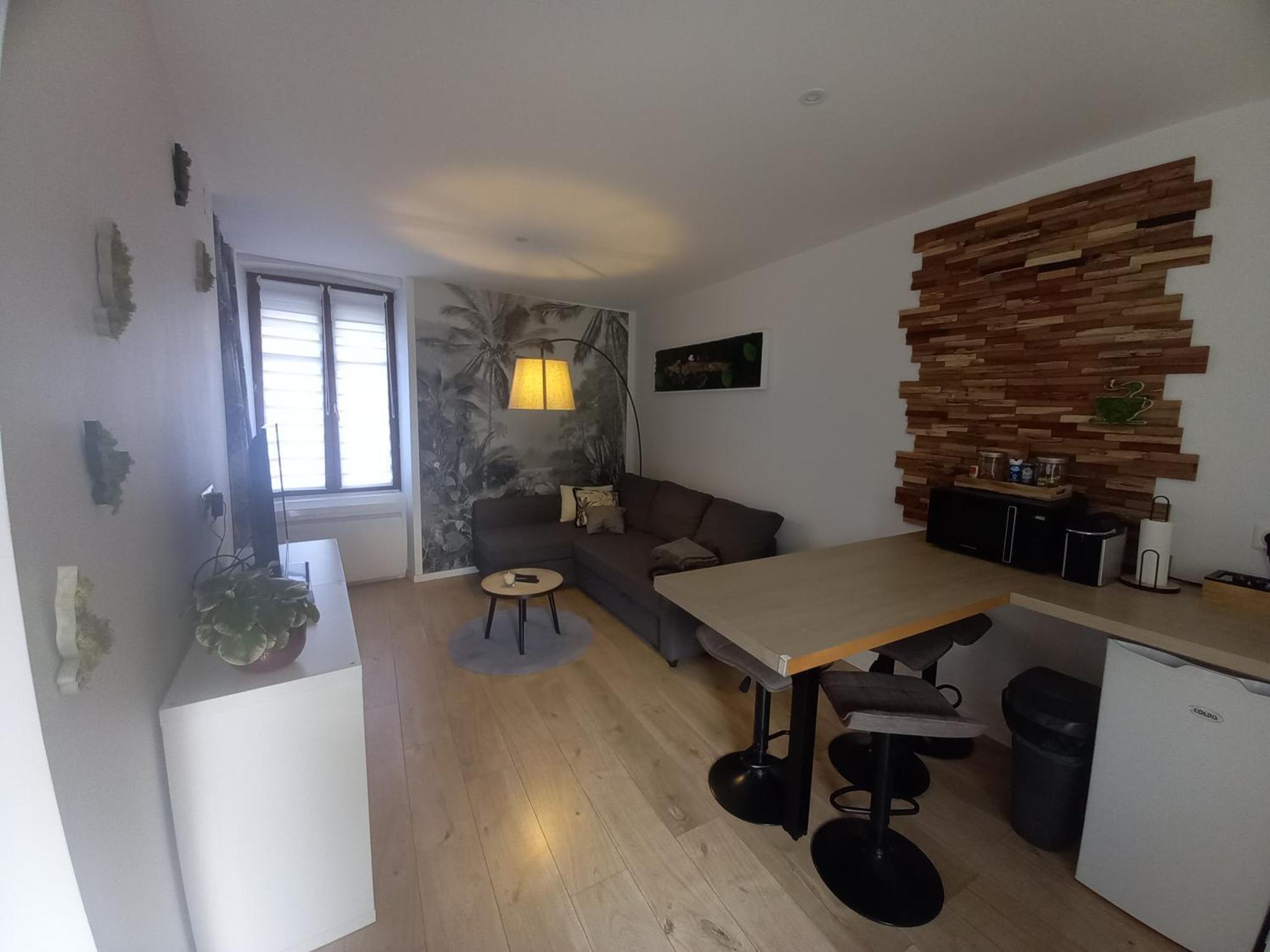 Maison De Ville بوغينايس المظهر الخارجي الصورة